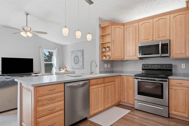 7900 Leaview Drive, Columbus, OH 43235