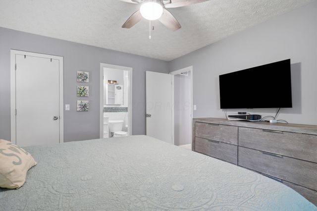 7900 Leaview Drive, Columbus, OH 43235