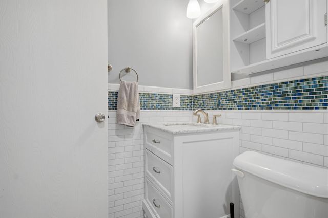 7900 Leaview Drive, Columbus, OH 43235