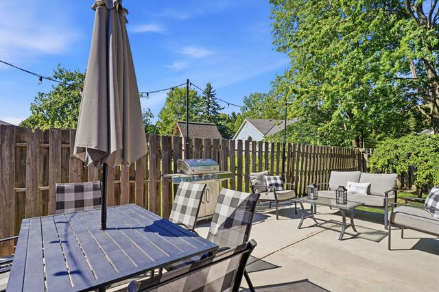 7900 Leaview Drive, Columbus, OH 43235