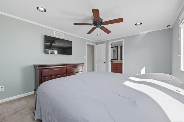 43263 Hartwick Drive, Sterling Heights, MI 48313