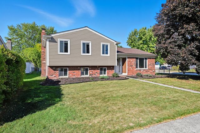 43263 Hartwick Drive, Sterling Heights, MI 48313