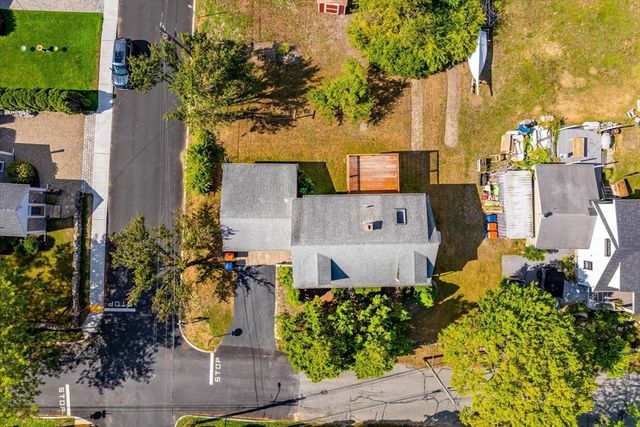 13 Hammond St., Mattapoisett, MA 02739