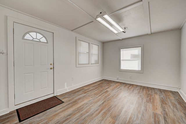 3135 Kentucky Avenue, Indianapolis, IN 46221