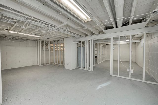 3135 Kentucky Avenue, Indianapolis, IN 46221