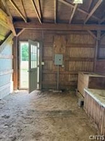 2354 Middle Road, Oneida, NY 13421