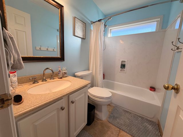 30 WOODMONT DR, Eads, TN 38028