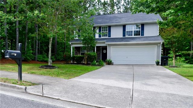 8430 Cyprus Ridge Way, Douglasville, GA 30134