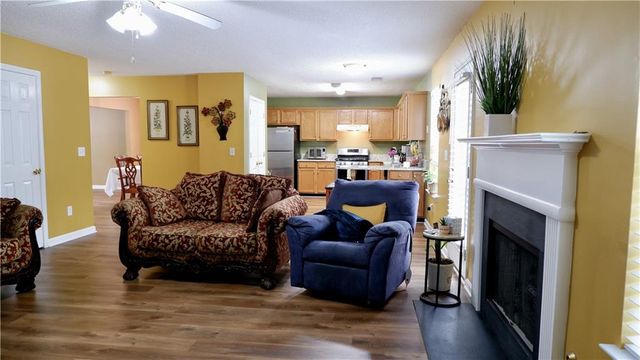 8430 Cyprus Ridge Way, Douglasville, GA 30134