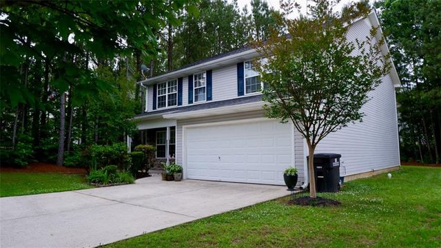 8430 Cyprus Ridge Way, Douglasville, GA 30134