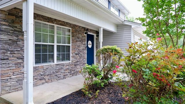 8430 Cyprus Ridge Way, Douglasville, GA 30134