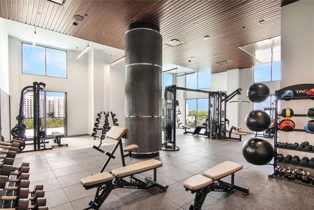 1770 S Young Circle 414, Hollywood, FL 33020