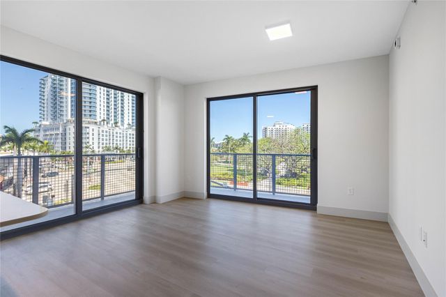 1770 S Young Circle 414, Hollywood, FL 33020