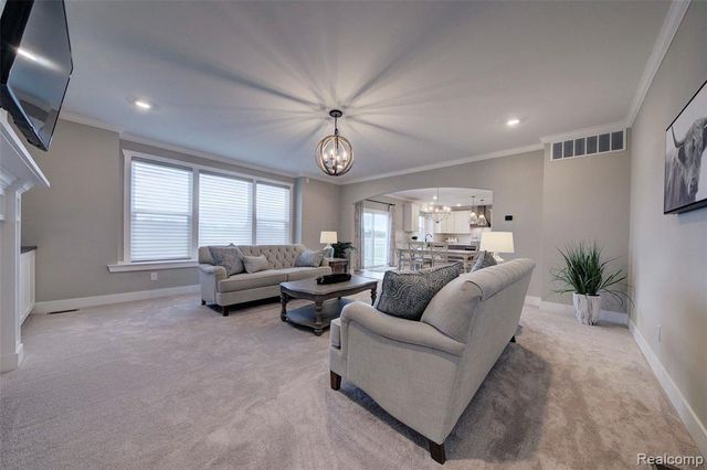 MOH 124 Gambrel Lane Drive, Howell, MI 48843