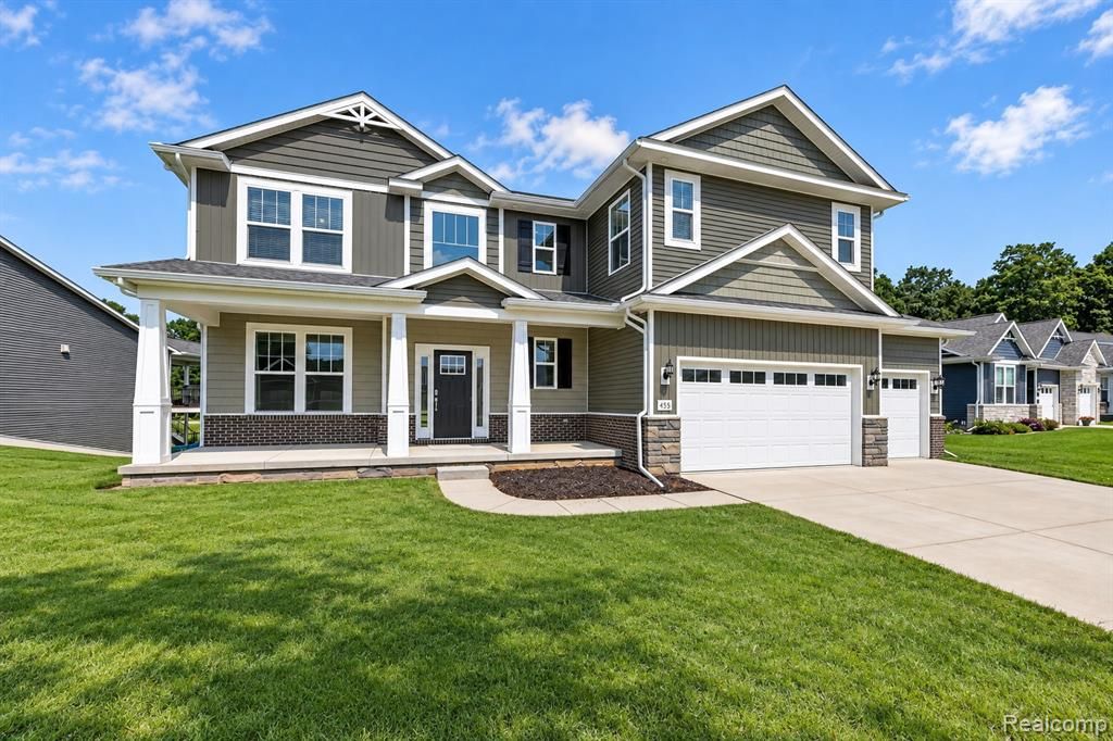 MOH 124 Gambrel Lane Drive, Howell, MI 48843