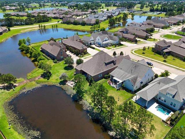 5847 Lakeview Lane, Lake Charles, LA 70605