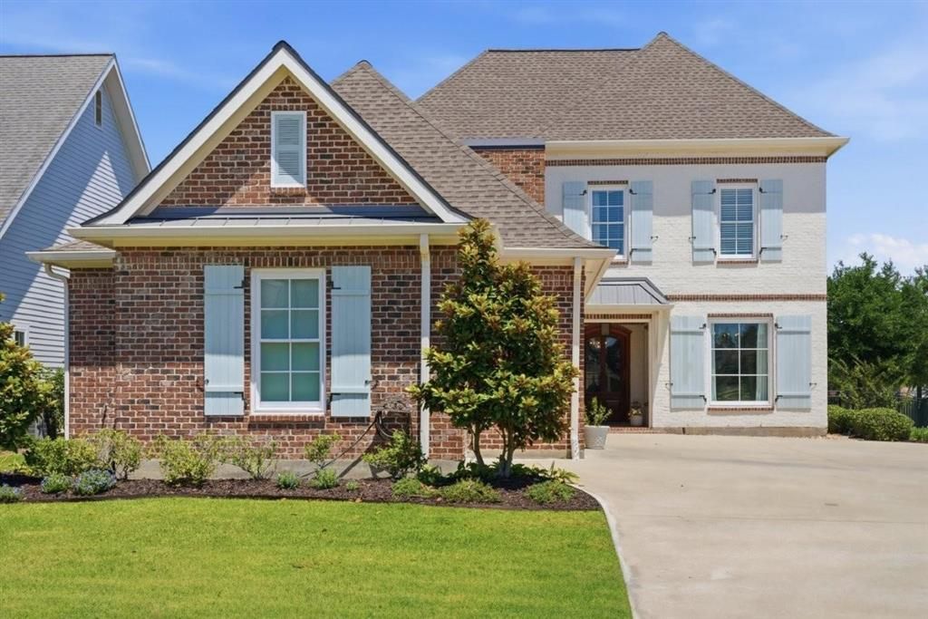 5847 Lakeview Lane, Lake Charles, LA 70605