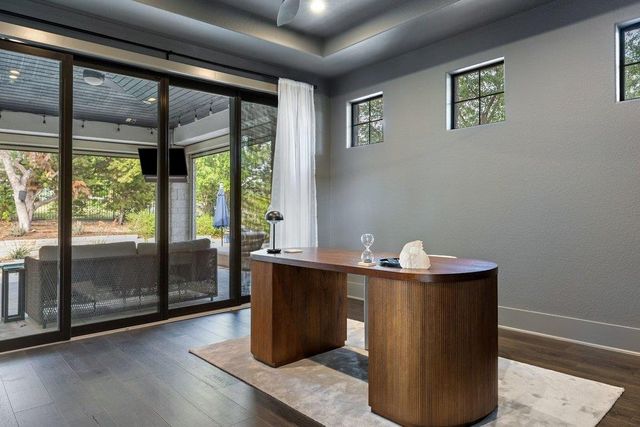 211 Ringtail Stream DR, Austin, TX 78738