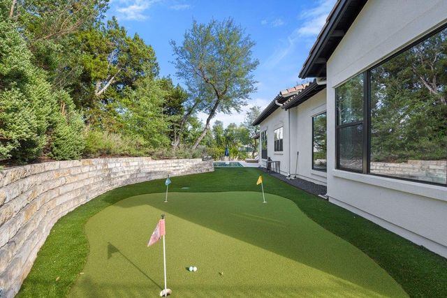 211 Ringtail Stream DR, Austin, TX 78738