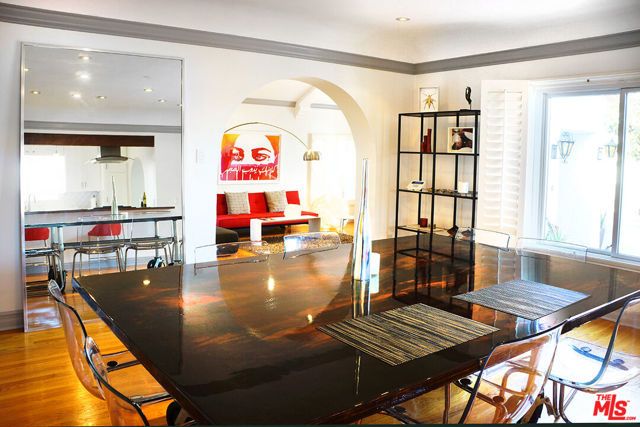 4915 West Boulevard, View Park, CA 90043