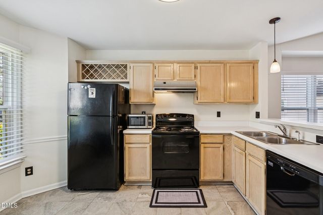 203 Arvo Lane, Cary, NC 27513