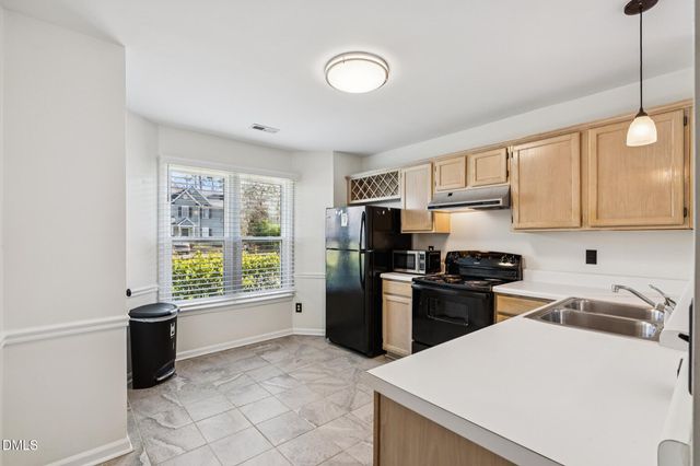 203 Arvo Lane, Cary, NC 27513