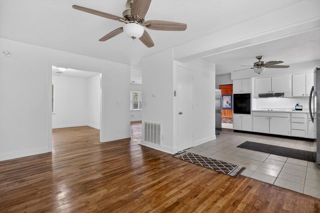 5070 Sc Highway 165, Hollywood, SC 29449