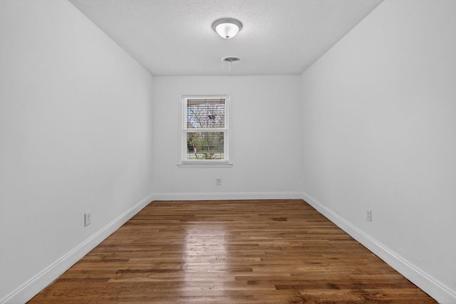 5070 Sc Highway 165, Hollywood, SC 29449