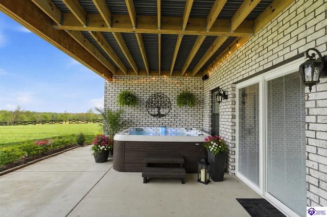 140 Stringtown Road, Bloomfield, KY 40008