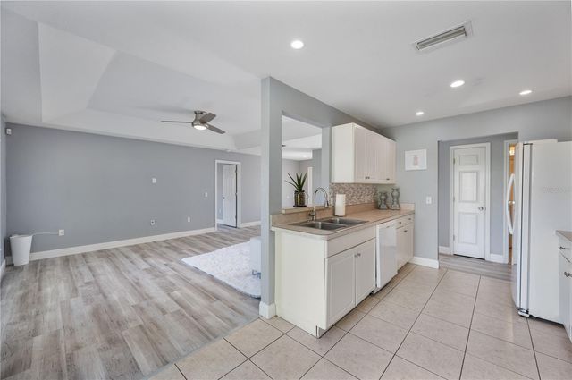 6059 HILLSIDE HEIGHTS DRIVE, Lakeland, FL 33812