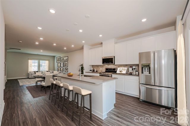 327 Golden Maple Court, Fort Mill, SC 29708