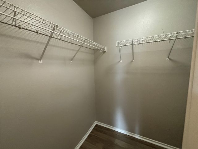 2101 Whistling WAY, Taylor, TX 76574
