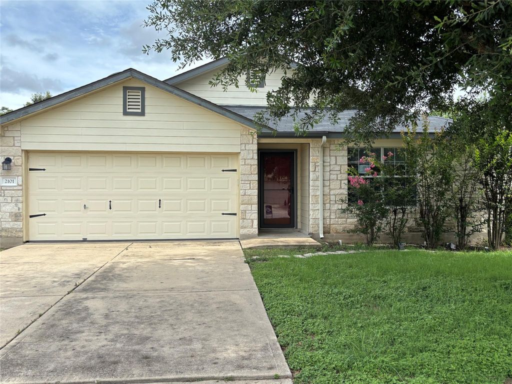 2101 Whistling WAY, Taylor, TX 76574