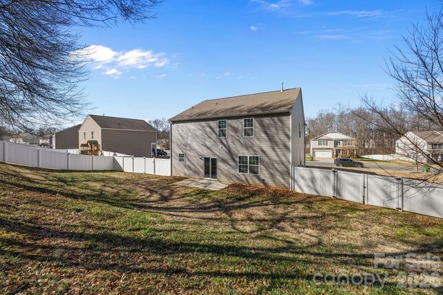 116 Rippling Water Drive, Mount Holly, NC 28120