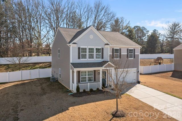 116 Rippling Water Drive, Mount Holly, NC 28120