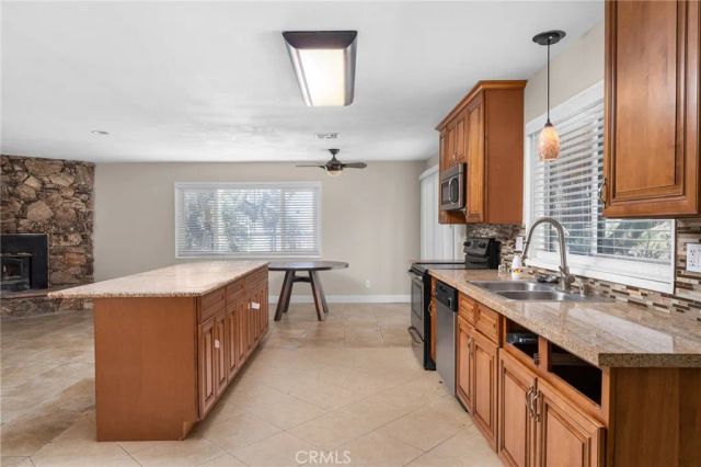 56620 Hidden Gold Drive, Yucca Valley, CA 92284