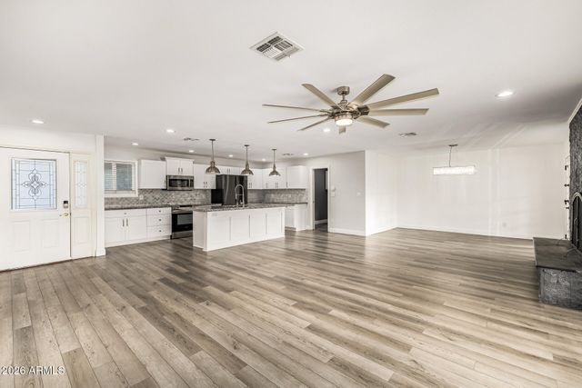 1947 E ORION Street, Tempe, AZ 85283