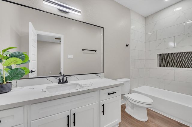 8125 Wetherby Lane, Houston, TX 77075