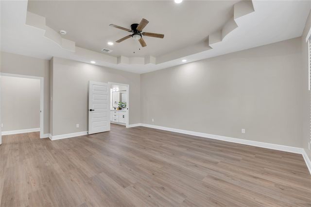 8125 Wetherby Lane, Houston, TX 77075