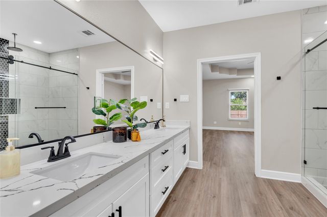 8125 Wetherby Lane, Houston, TX 77075