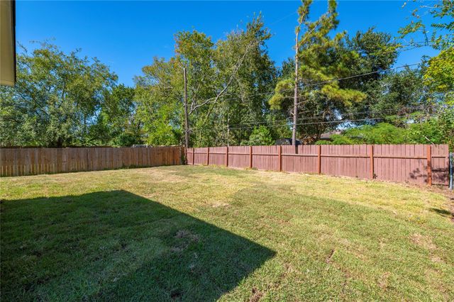 8125 Wetherby Lane, Houston, TX 77075