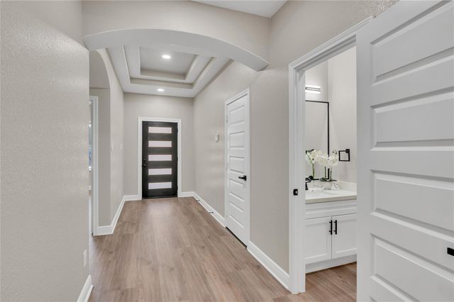 8125 Wetherby Lane, Houston, TX 77075