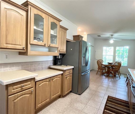 110 OAKWOOD BOULEVARD W, Sarasota, FL 34237