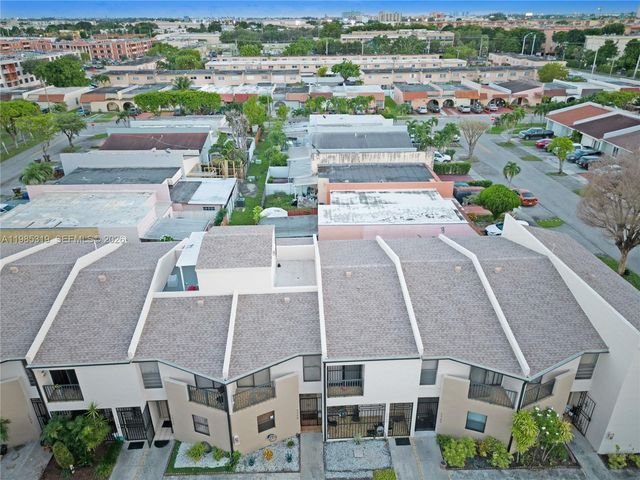 1758 W 58th St 1758, Hialeah, FL 33012