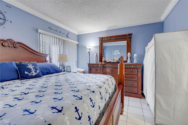 1758 W 58th St 1758, Hialeah, FL 33012