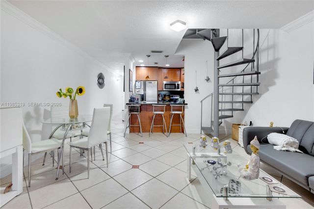 1758 W 58th St 1758, Hialeah, FL 33012