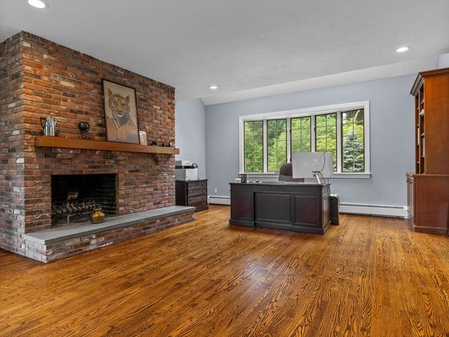 18 Old Colony Dr, Dover, MA 02030