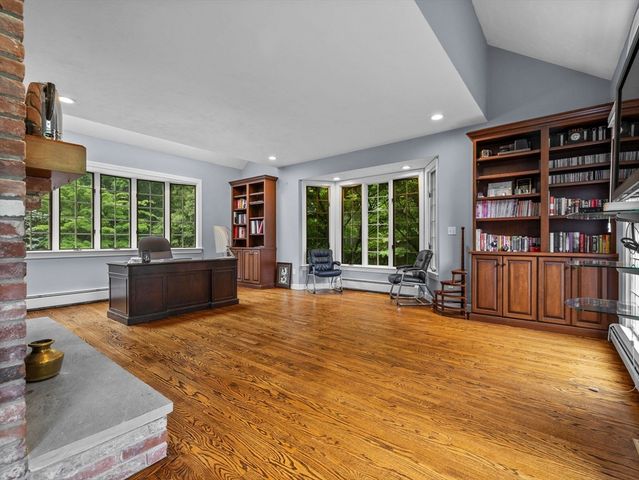 18 Old Colony Dr, Dover, MA 02030