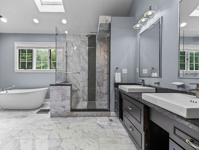 18 Old Colony Dr, Dover, MA 02030