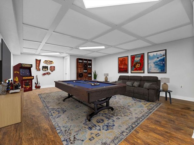 18 Old Colony Dr, Dover, MA 02030